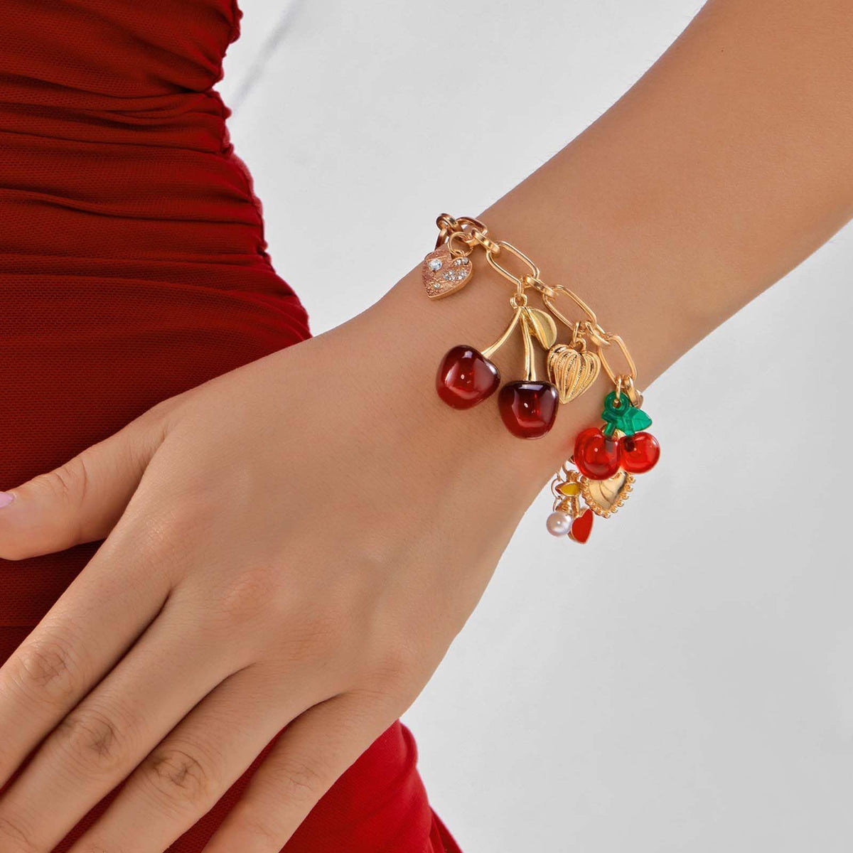 Long tiantian Cherry Bracelet for Women Cherry Dress Outfits Accessories Charm Bracelets Stack Cherry Gifts Cute Stuff Red Spring Accessories