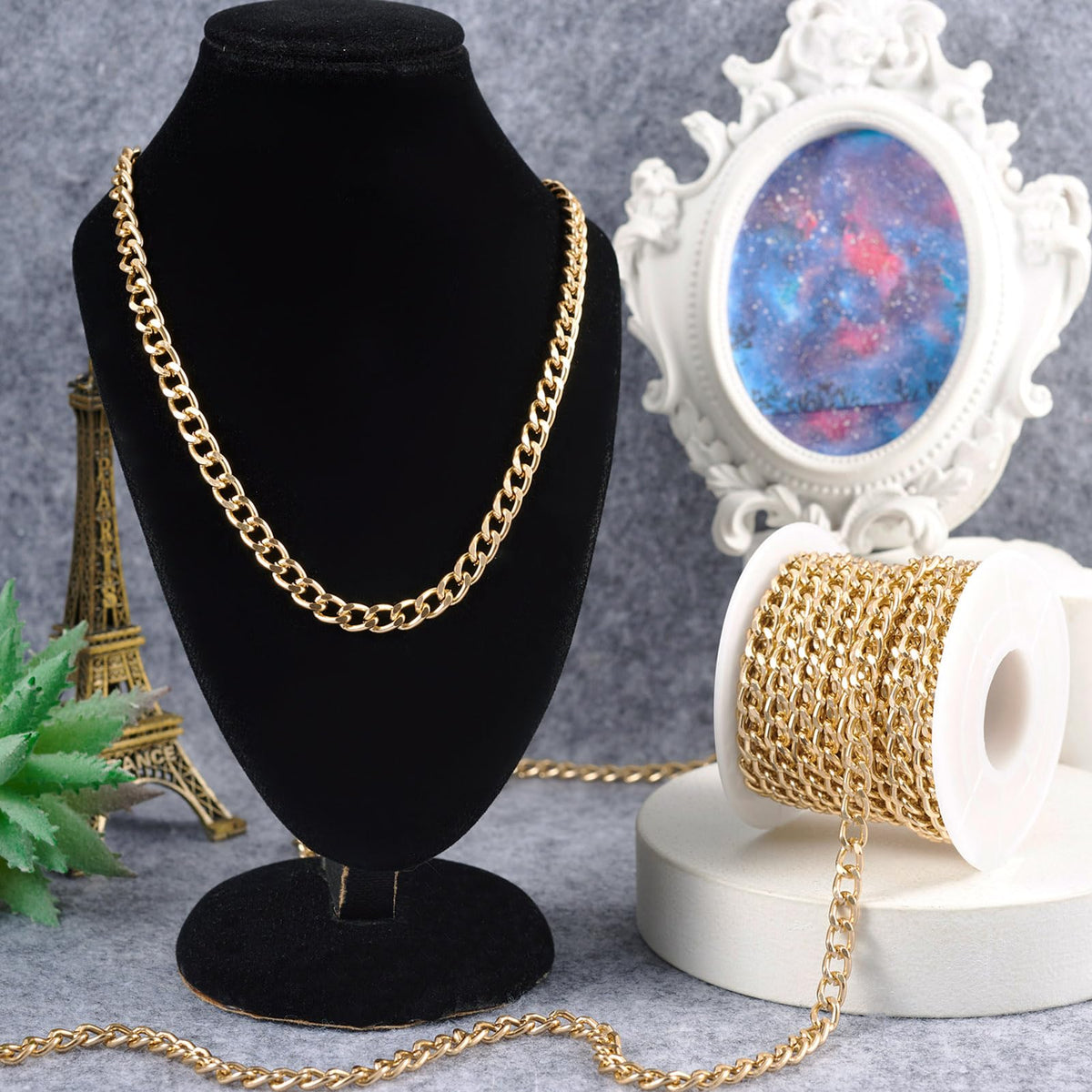 Beadthoven 16.4ft Aluminum Curb Chains, Silver Color Chains for Jewelry Making 5mm Wide Metal Craft Chain Link Spool Twisted Links Oval Curb Chains Unwelded for Clothes Necklace Bracelet DIY Findings