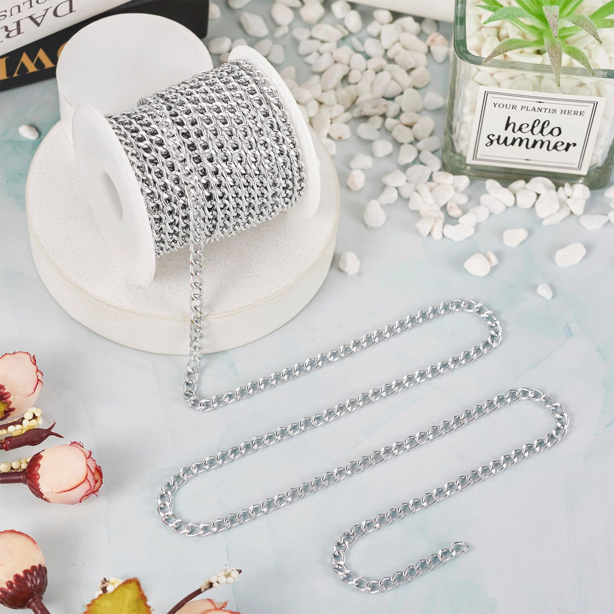 Beadthoven 16.4ft Aluminum Curb Chains, Silver Color Chains for Jewelry Making 5mm Wide Metal Craft Chain Link Spool Twisted Links Oval Curb Chains Unwelded for Clothes Necklace Bracelet DIY Findings