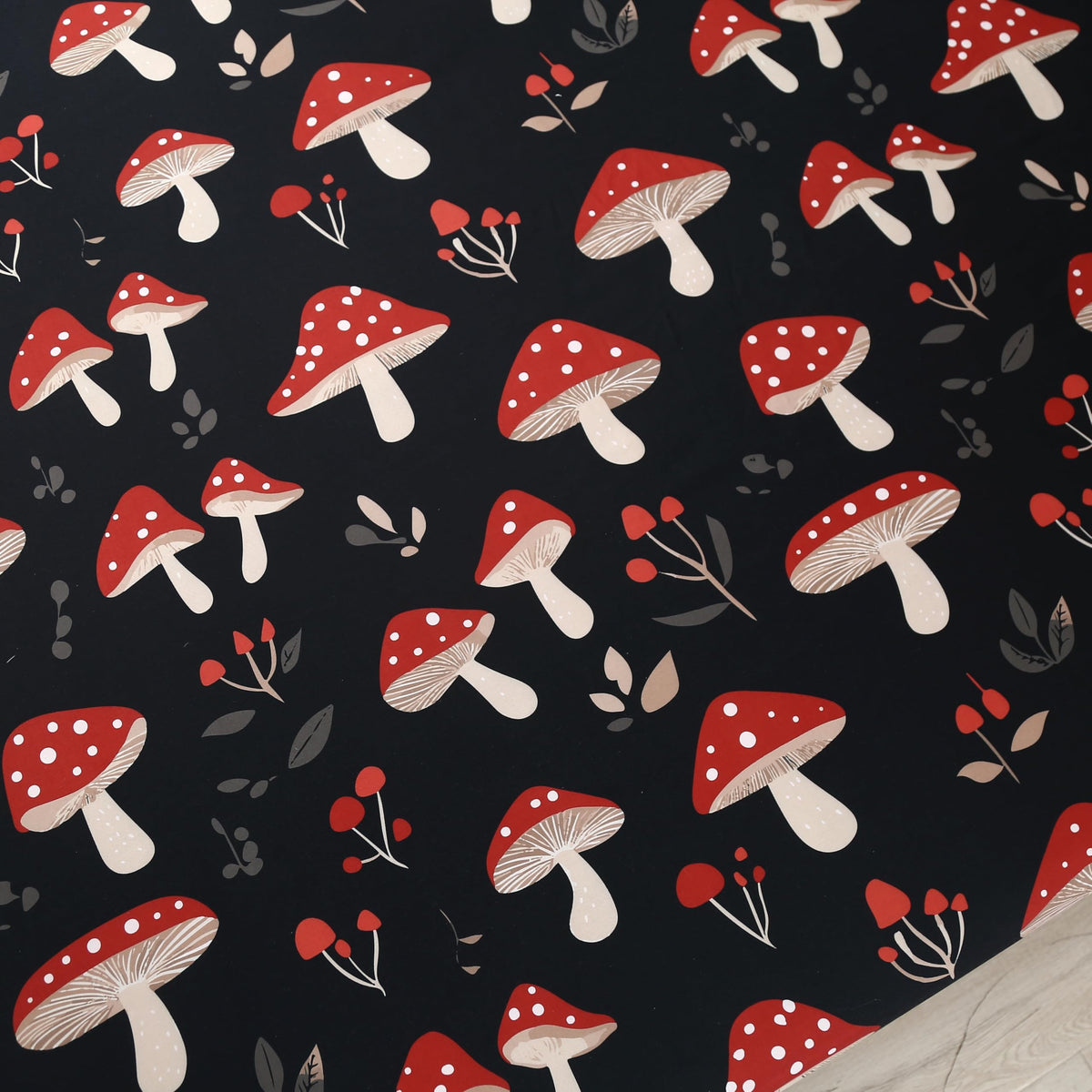SDIII 4PCS Red Cherry Bed Sheets Set Full, Soft Microfiber Cherry Full Size Bed Sheets, Cute Fruit Patterns Sheet for Girls Boys Kids and Teens