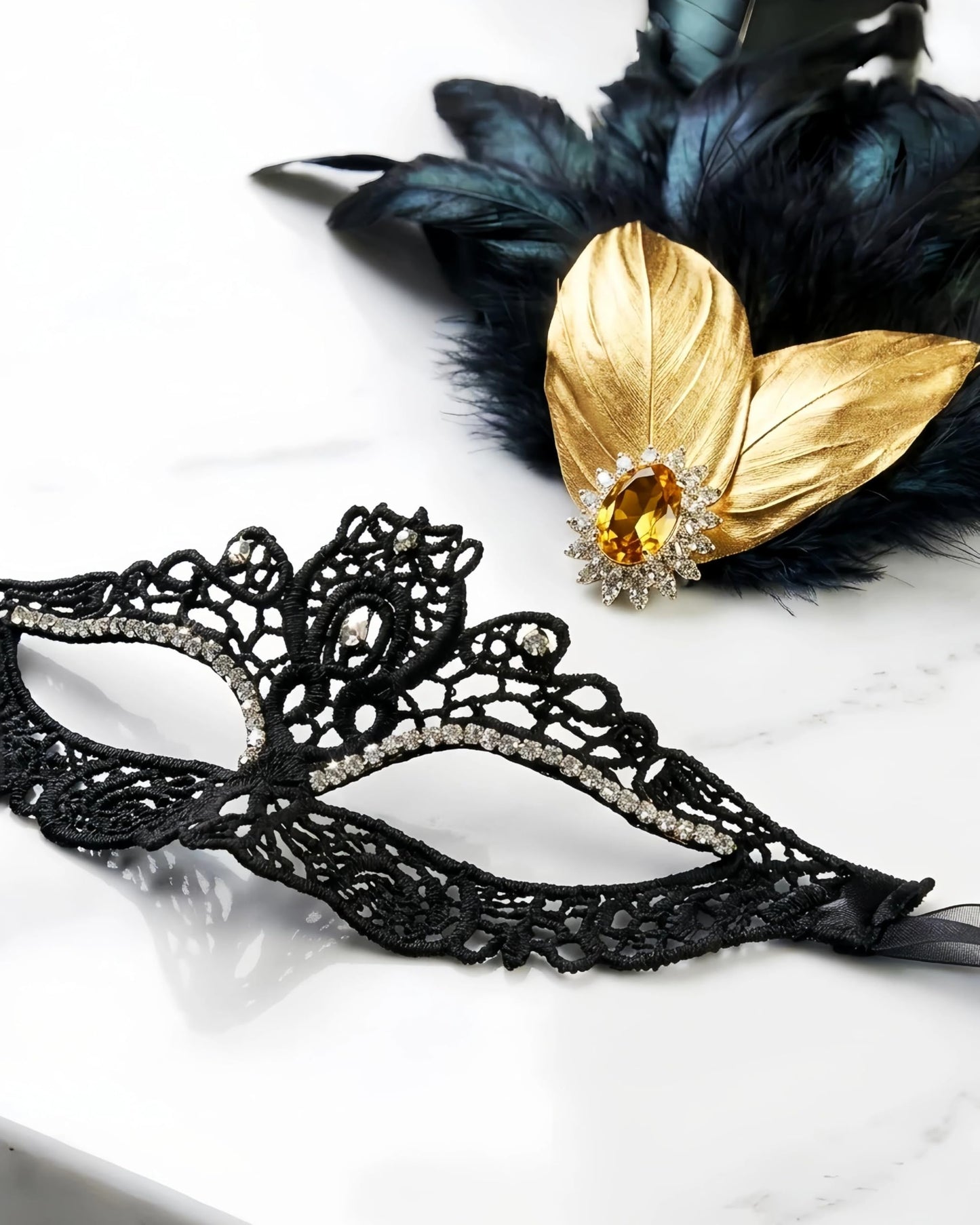 Black Lace Masquerade Mask for Women,1920s Venetian Feather Eye Mask with Gold Rhinestones for Mardi Gras Halloween