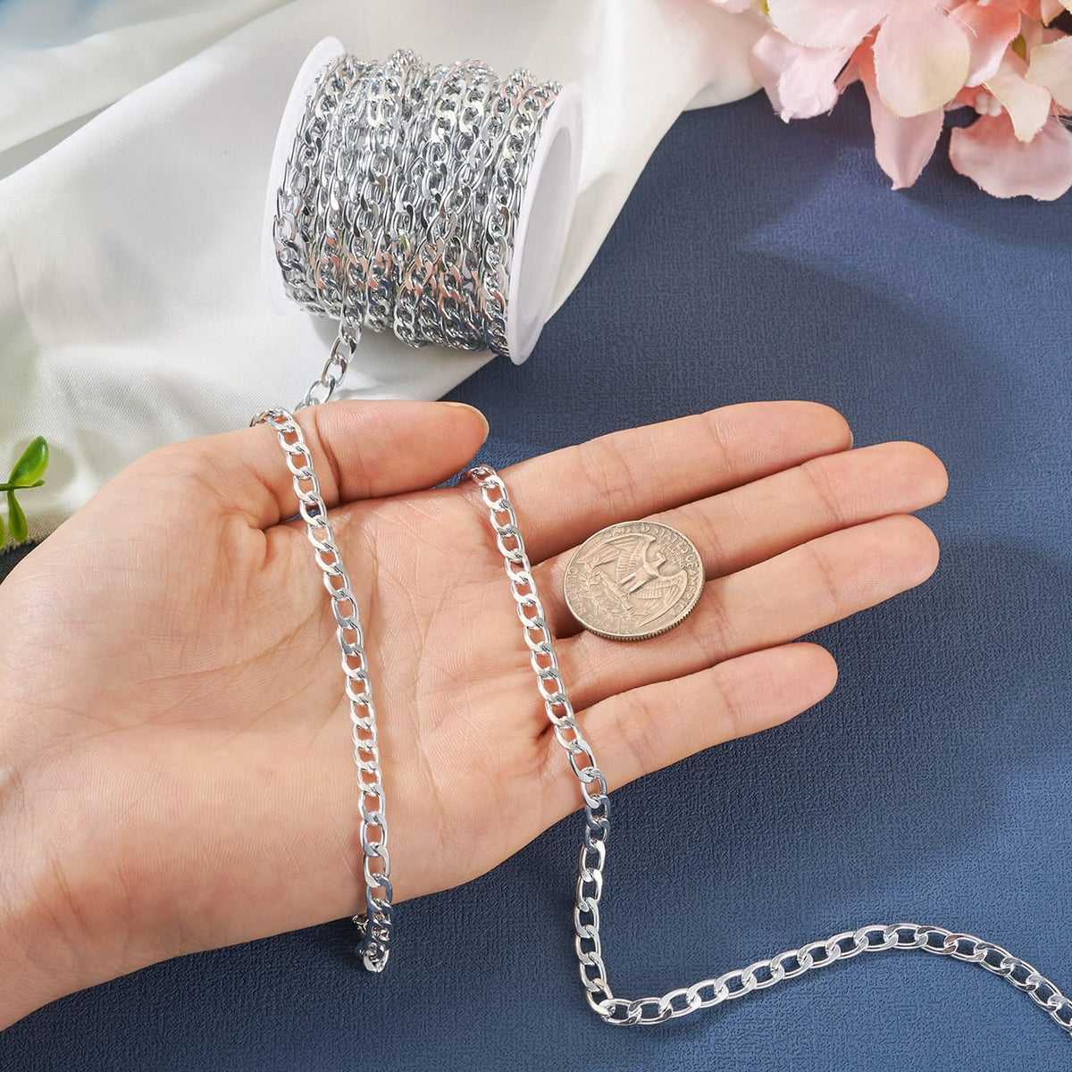 Beadthoven 16.4ft Aluminum Curb Chains, Silver Color Chains for Jewelry Making 5mm Wide Metal Craft Chain Link Spool Twisted Links Oval Curb Chains Unwelded for Clothes Necklace Bracelet DIY Findings