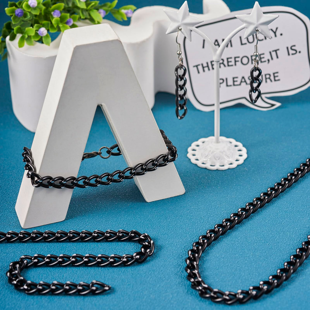 Beadthoven 16.4ft Aluminum Curb Chains, Silver Color Chains for Jewelry Making 5mm Wide Metal Craft Chain Link Spool Twisted Links Oval Curb Chains Unwelded for Clothes Necklace Bracelet DIY Findings