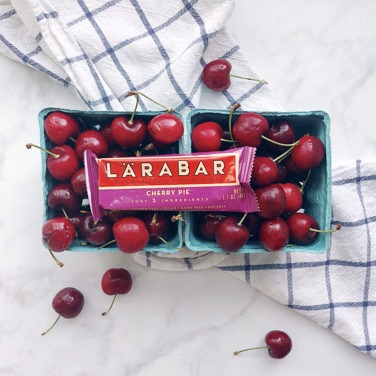 Larabar Cherry Pie, Fruit & Nut Bars, 16 ct, 27.2 oz